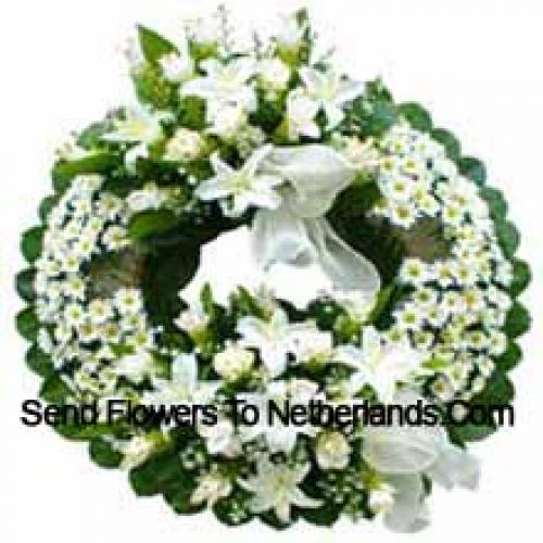 White Graceful Wreath