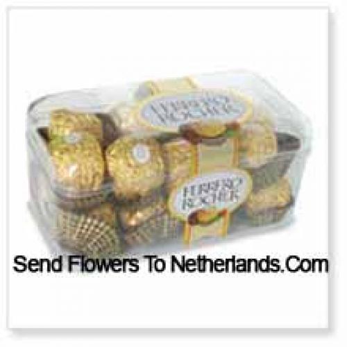 Lovely Box of 16 Pcs Ferrero Rochers